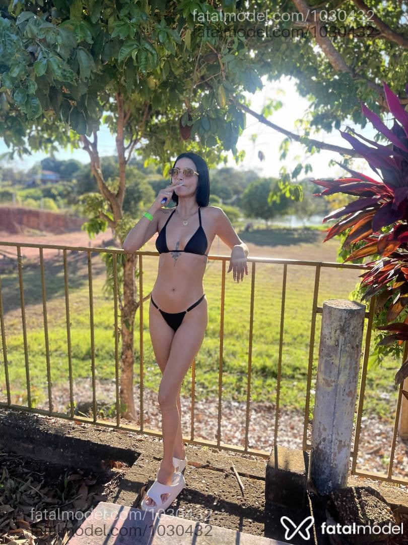 Acompanhante mulher morena (o) de olhos castanhos em Ji-Paraná - Melissa Mello