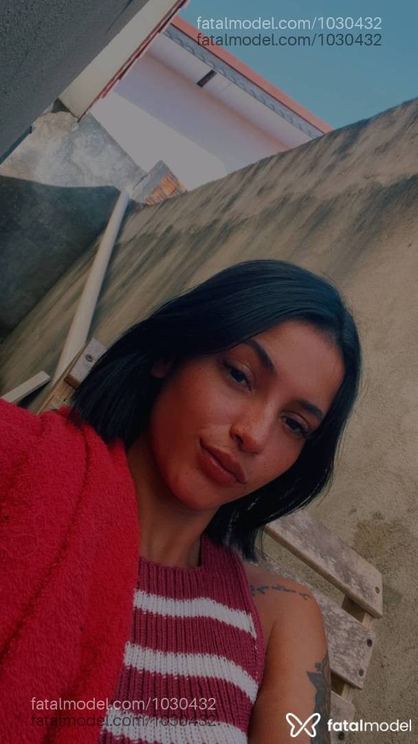 Acompanhante mulher morena (o) de olhos castanhos em Ji-Paraná - Melissa Mello