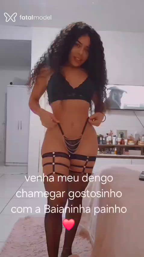 Acompanhante mulher morena (o) de olhos castanhos em São José Acompanhante mulher morena (o) de olhos castanhos em São José - Samar Bahianinha