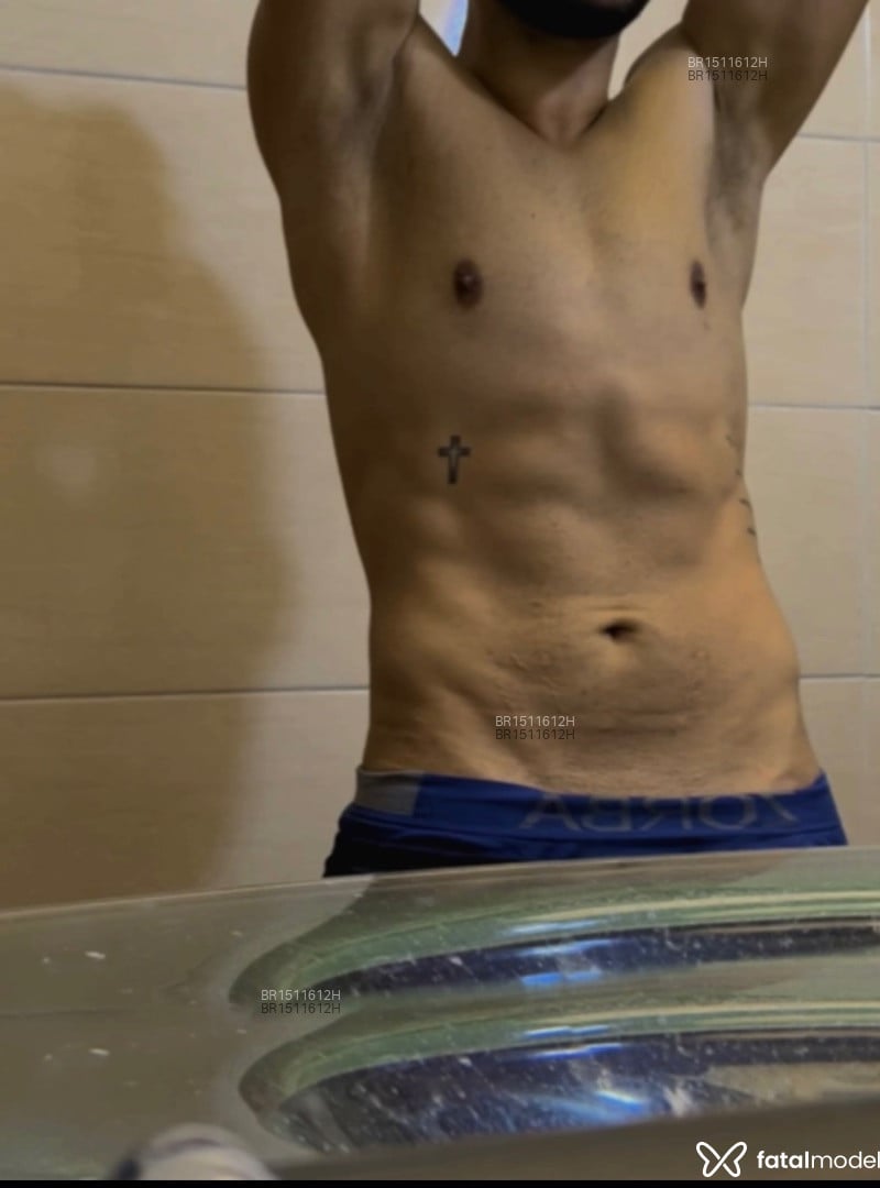 Acompanhante homem com cabelo castanho de olhos castanhos em São Paulo - Andrey