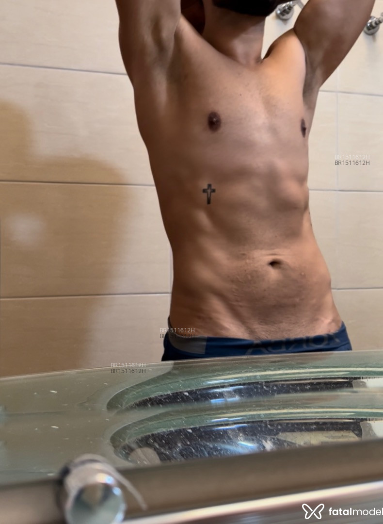 Acompanhante homem com cabelo castanho de olhos castanhos em São Paulo - Andrey
