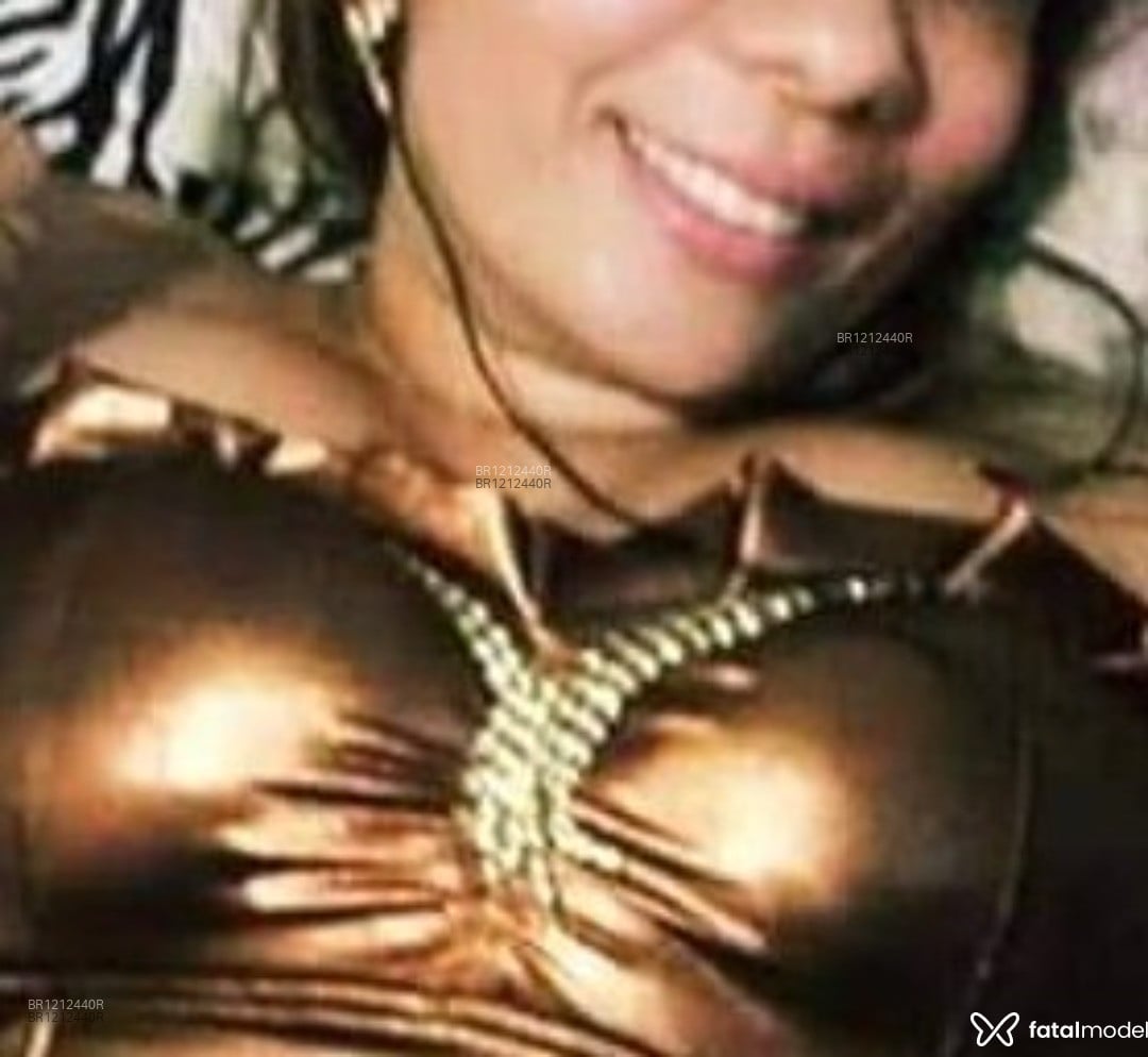 Acompanhante mulher loira (o) de olhos mel em Valparaíso de Goiás Acompanhante mulher loira (o) de olhos mel em Valparaíso de Goiás - Beatriz