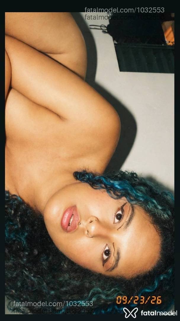 Acompanhante travesti morena (o) de olhos castanhos - Selenna Ribeiro