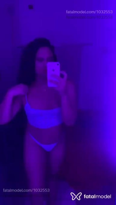 Acompanhante travesti morena (o) de olhos castanhos em Araguaína - Selenna Ribeiro