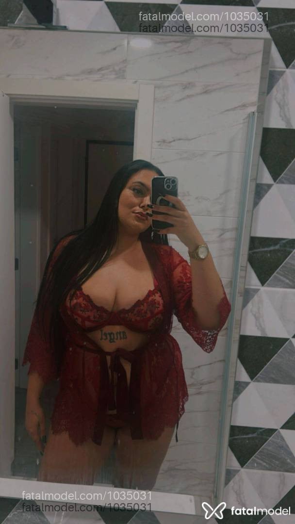 Acompanhante mulher morena (o) de olhos castanhos - Mel Arantes