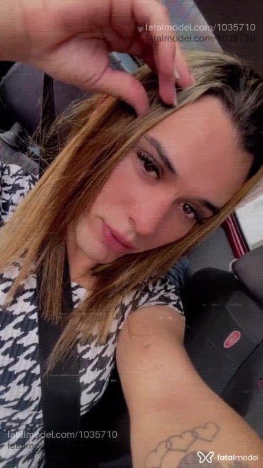 Acompanhante mulher trans loira (o) de olhos castanhos em Piraju Acompanhante mulher trans loira (o) de olhos castanhos em Piraju - Juliana Gonçalves