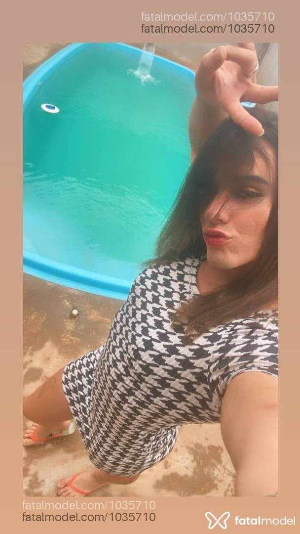 Acompanhante mulher trans loira (o) de olhos castanhos em Piraju Acompanhante mulher trans loira (o) de olhos castanhos em Piraju - Juliana Gonçalves