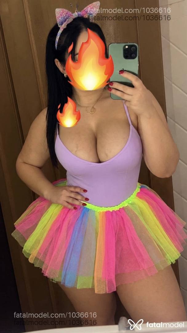 Acompanhante mulher morena (o) de olhos castanhos - Pâmela Suck