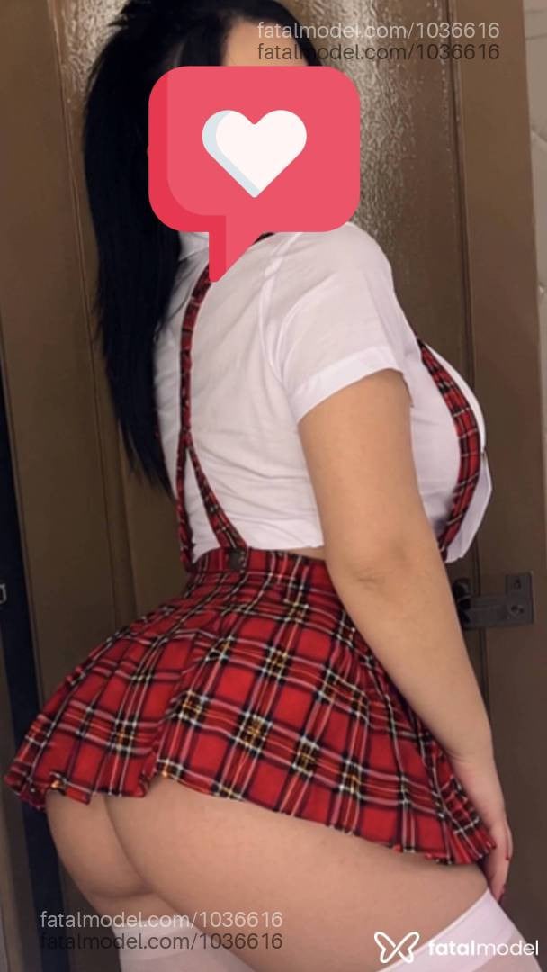 Acompanhante mulher morena (o) de olhos castanhos - Pâmela Suck