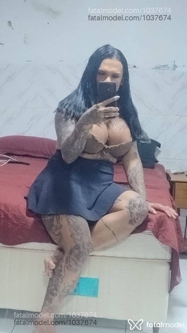 Acompanhante travesti morena (o) de olhos castanhos em Salvador - Lavinya