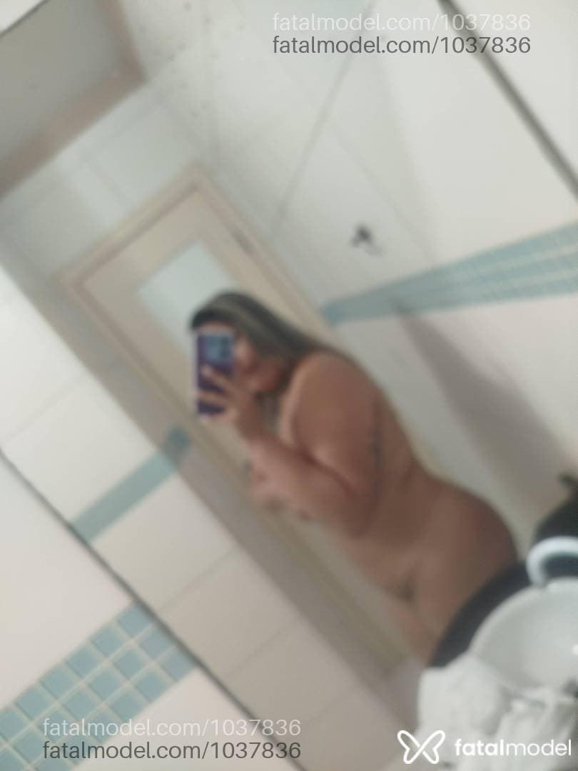 Acompanhante mulher loira (o) de olhos castanhos em Paragominas - Maykelli