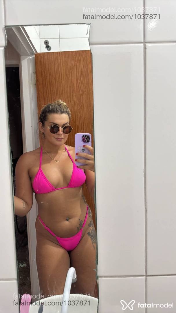 Acompanhante mulher trans com cabelo castanho de olhos castanhos em Rondonópolis - Lais Helen