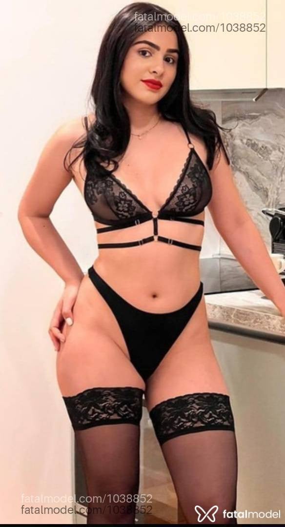 Acompanhante mulher morena (o) de olhos pretos em Porto Alegre - Carolina Alencar