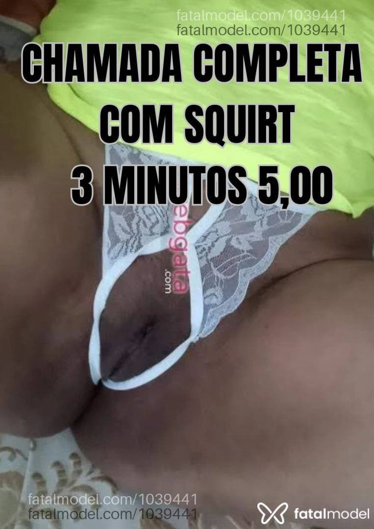 Acompanhante mulher com cabelo castanho de olhos castanhos - Bia Oliveira