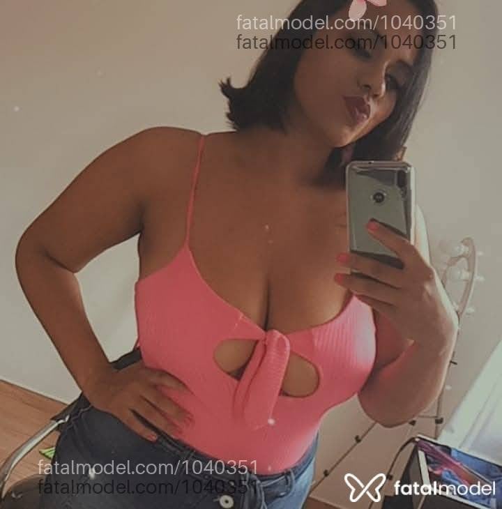 Acompanhante mulher morena (o) de olhos castanhos - Nara Dias