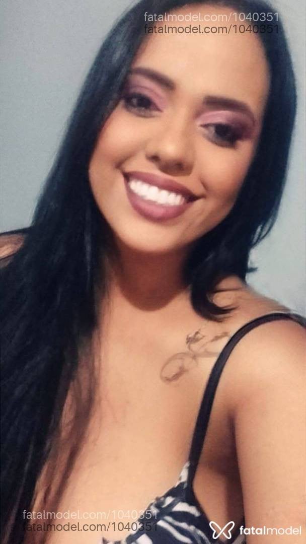 Acompanhante mulher morena (o) de olhos castanhos - Nara Dias