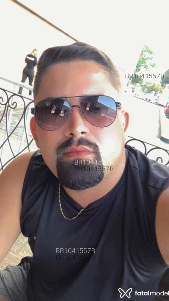 Acompanhante homem morena (o) de olhos castanhos em Tubarão Acompanhante homem morena (o) de olhos castanhos em Tubarão - Manauara BARBADO