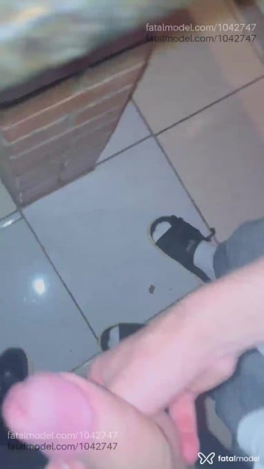 Acompanhante homem com cabelo castanho de olhos azuis em Passo Fundo Acompanhante homem com cabelo castanho de olhos azuis em Passo Fundo - Gabriel