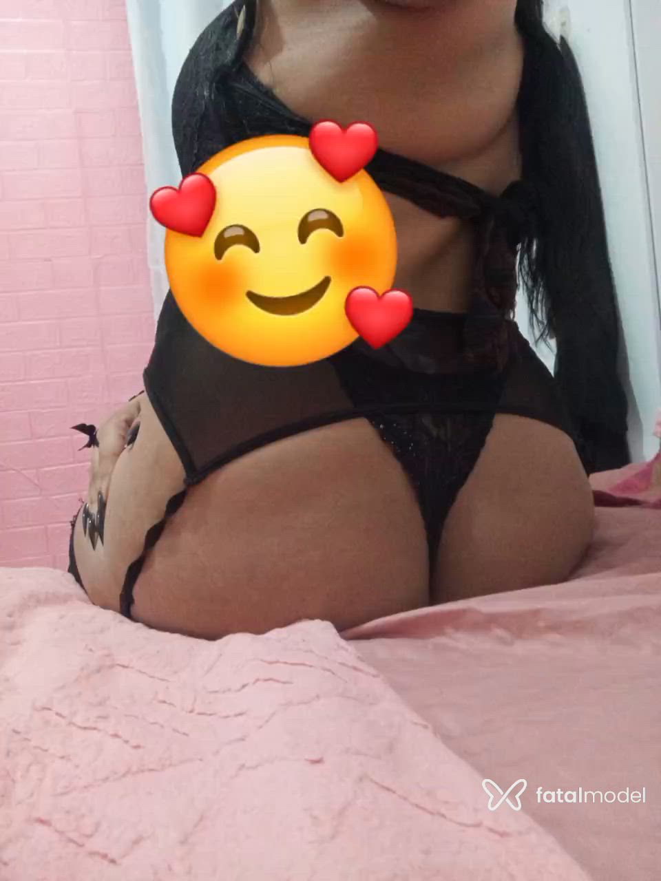 Acompanhante mulher trans com cabelo castanho de olhos castanhos - EMILLY MORENA