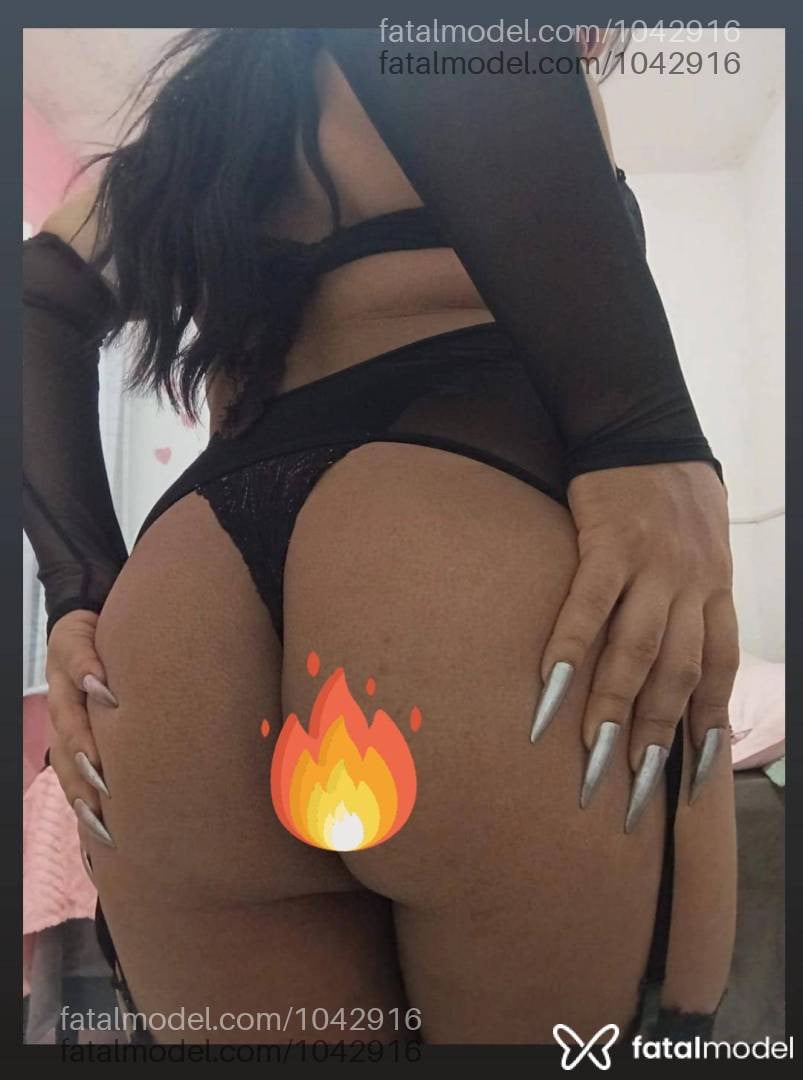 Acompanhante mulher trans com cabelo castanho de olhos castanhos em Vitória da Conquista - EMILLY MORENA