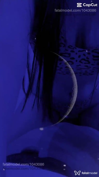 Acompanhante mulher com cabelo castanho de olhos castanhos - Paty Vianah