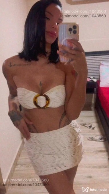 Acompanhante mulher com cabelo castanho de olhos castanhos em Vitória - Manu Diniz