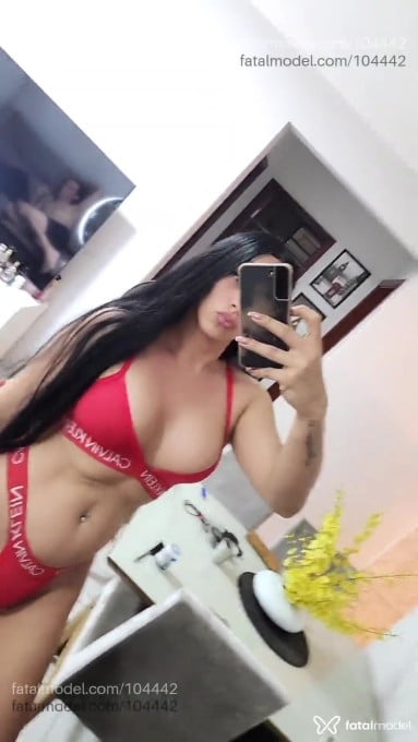 Acompanhante travesti morena (o) de olhos castanhos em Sorriso Acompanhante travesti morena (o) de olhos castanhos em Sorriso - Alice Barros