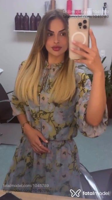 Acompanhante mulher loira (o) de olhos pretos em São Paulo - Letícia Ferrari
