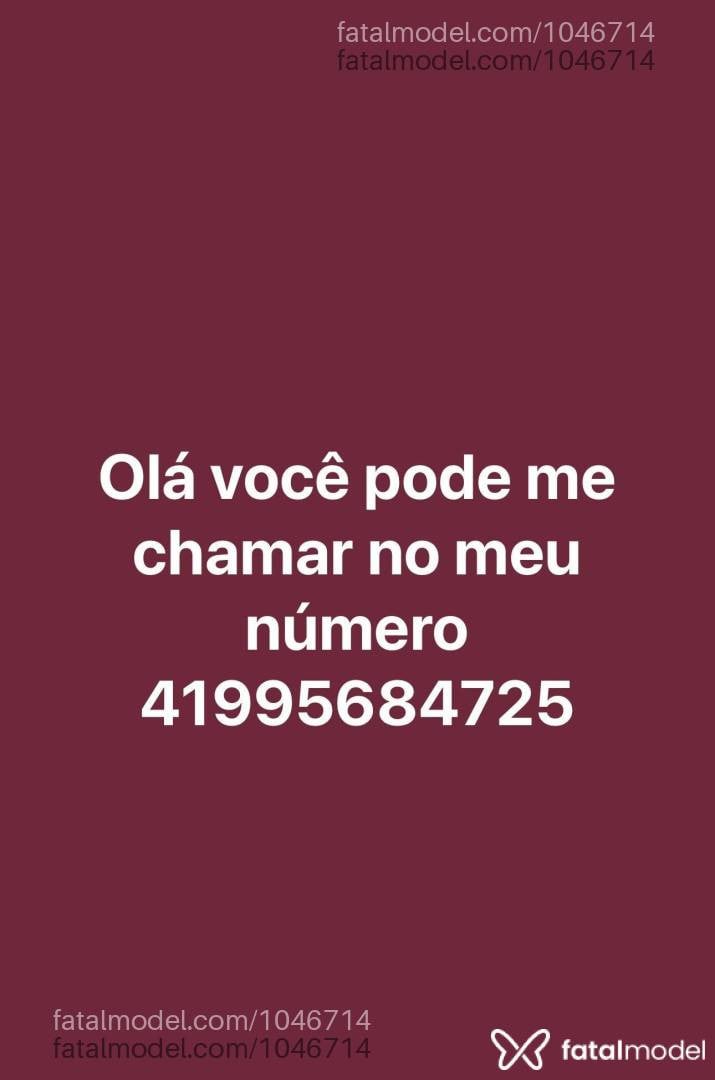 Acompanhante mulher trans com cabelo castanho de olhos castanhos - Bruna Sierra