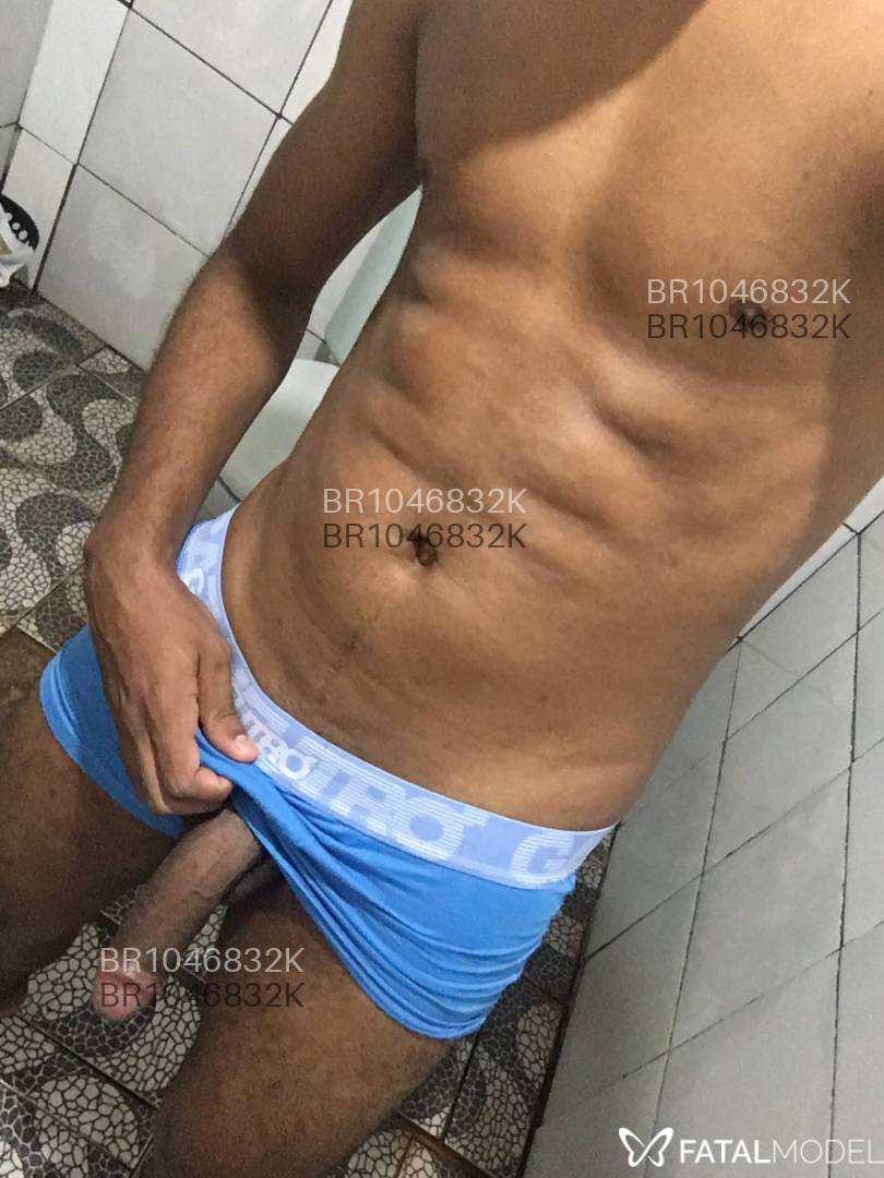 Acompanhante homem morena (o) de olhos castanhos em Imperatriz Acompanhante homem morena (o) de olhos castanhos em Imperatriz - Santos