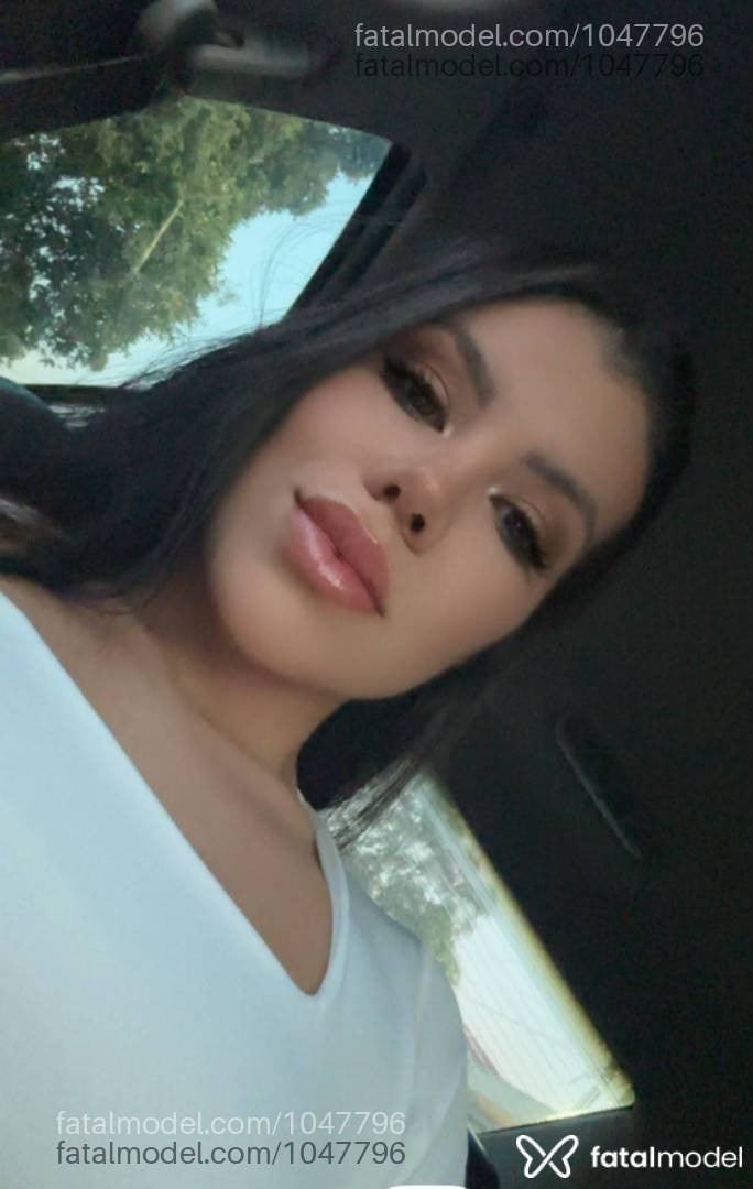 Acompanhante mulher morena (o) de olhos castanhos - Kathleen