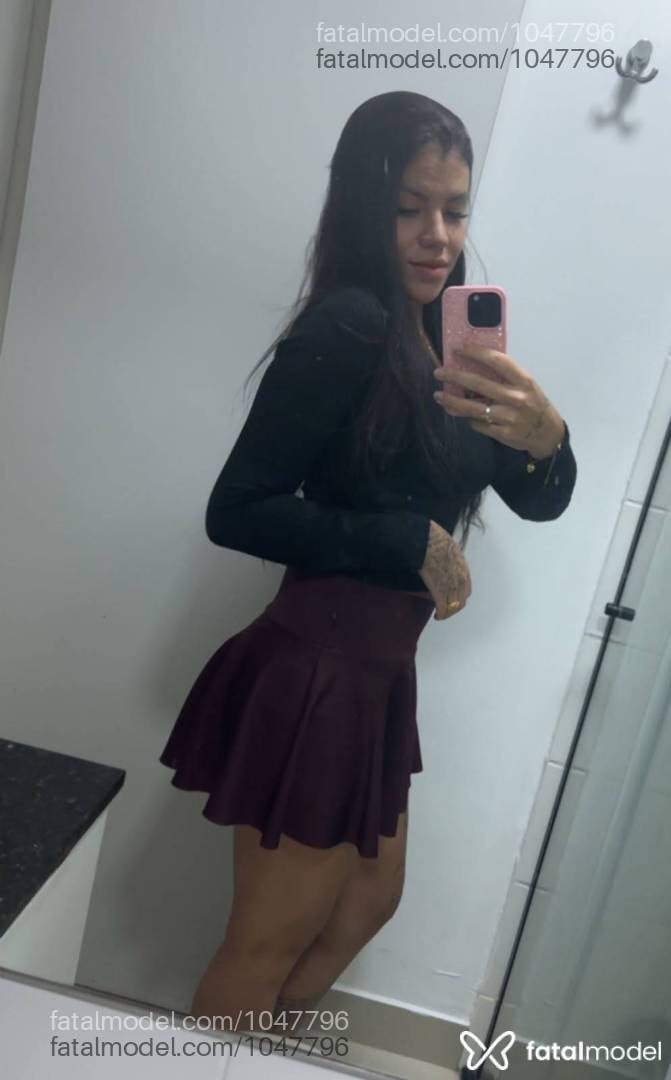 Acompanhante mulher morena (o) de olhos castanhos - Kathleen