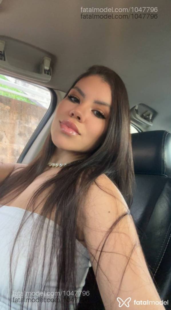 Acompanhante mulher morena (o) de olhos castanhos - Kathleen