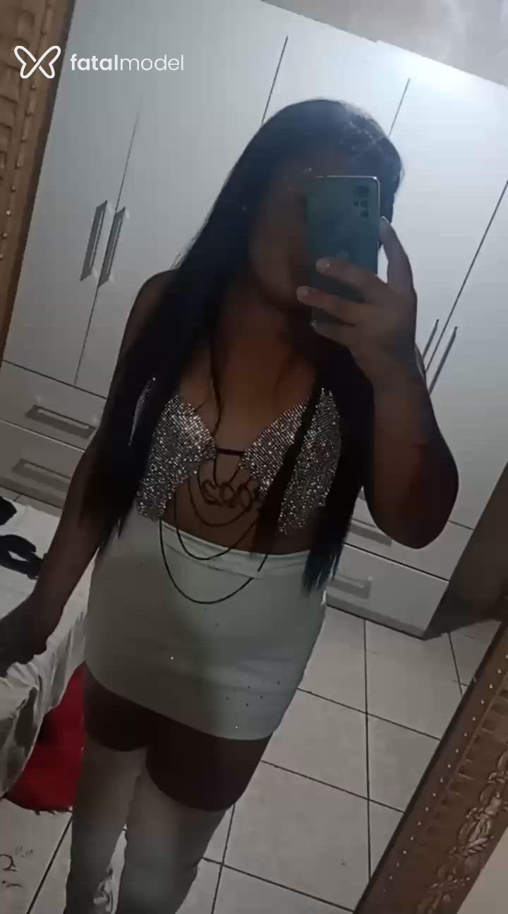 Acompanhante mulher trans morena (o) de olhos castanhos - Marcinha
