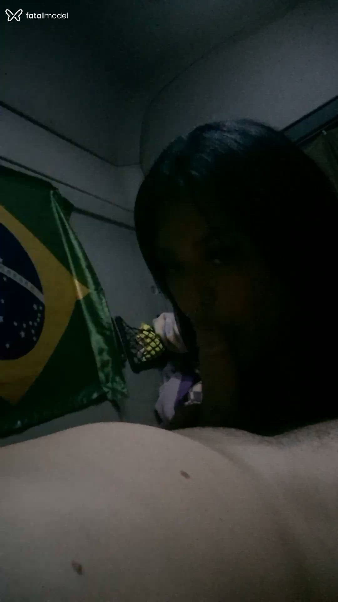 Acompanhante mulher trans morena (o) de olhos castanhos - Marcinha