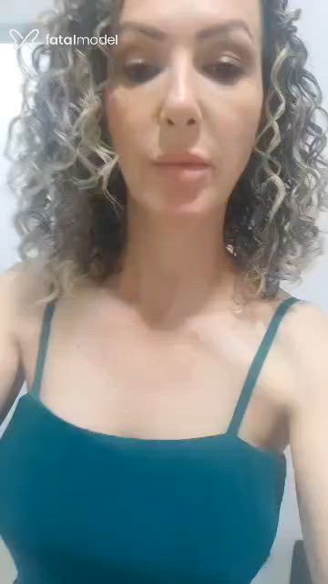 Acompanhante mulher loira (o) de olhos castanhos em Piracicaba Acompanhante mulher loira (o) de olhos castanhos em Piracicaba - Aline Formansk