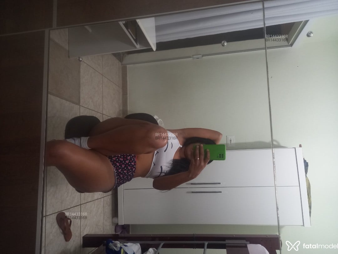 Acompanhante mulher morena (o) de olhos castanhos em Artur Nogueira - Marcela