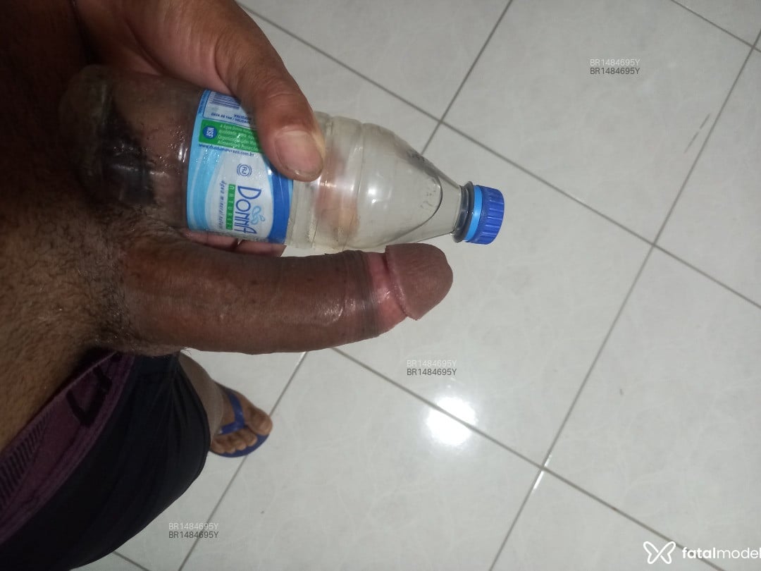 Acompanhante homem com cabelo castanho de olhos verdes em Cachoeiro de Itapemirim Acompanhante homem com cabelo castanho de olhos verdes em Cachoeiro de Itapemirim - João Vitor