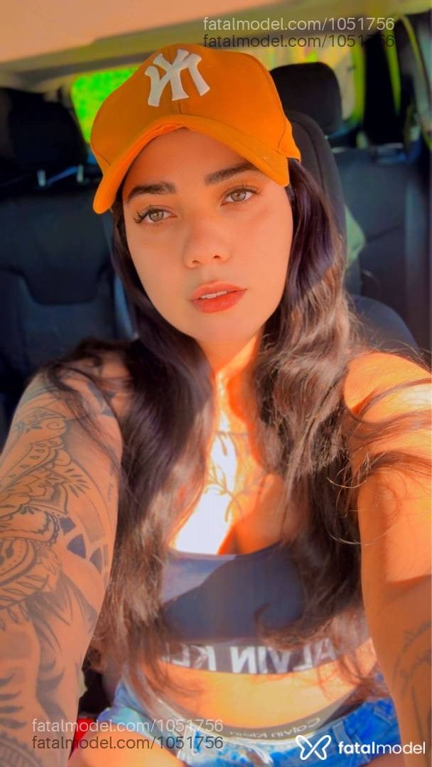 Acompanhante mulher morena (o) de olhos castanhos em Caraguatatuba - Maitê