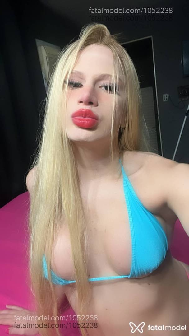 Acompanhante travesti loira (o) de olhos castanhos em Londrina - Sabrina Diniz
