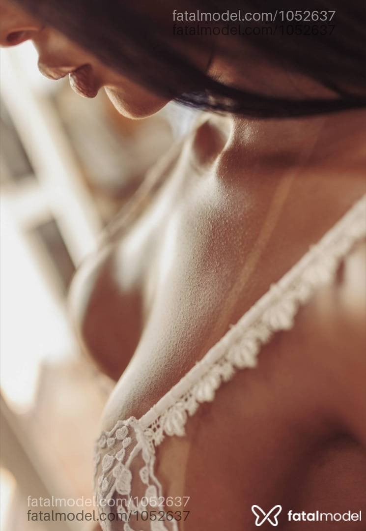 Acompanhante mulher morena (o) de olhos pretos em Porto Alegre - Bruna Montez