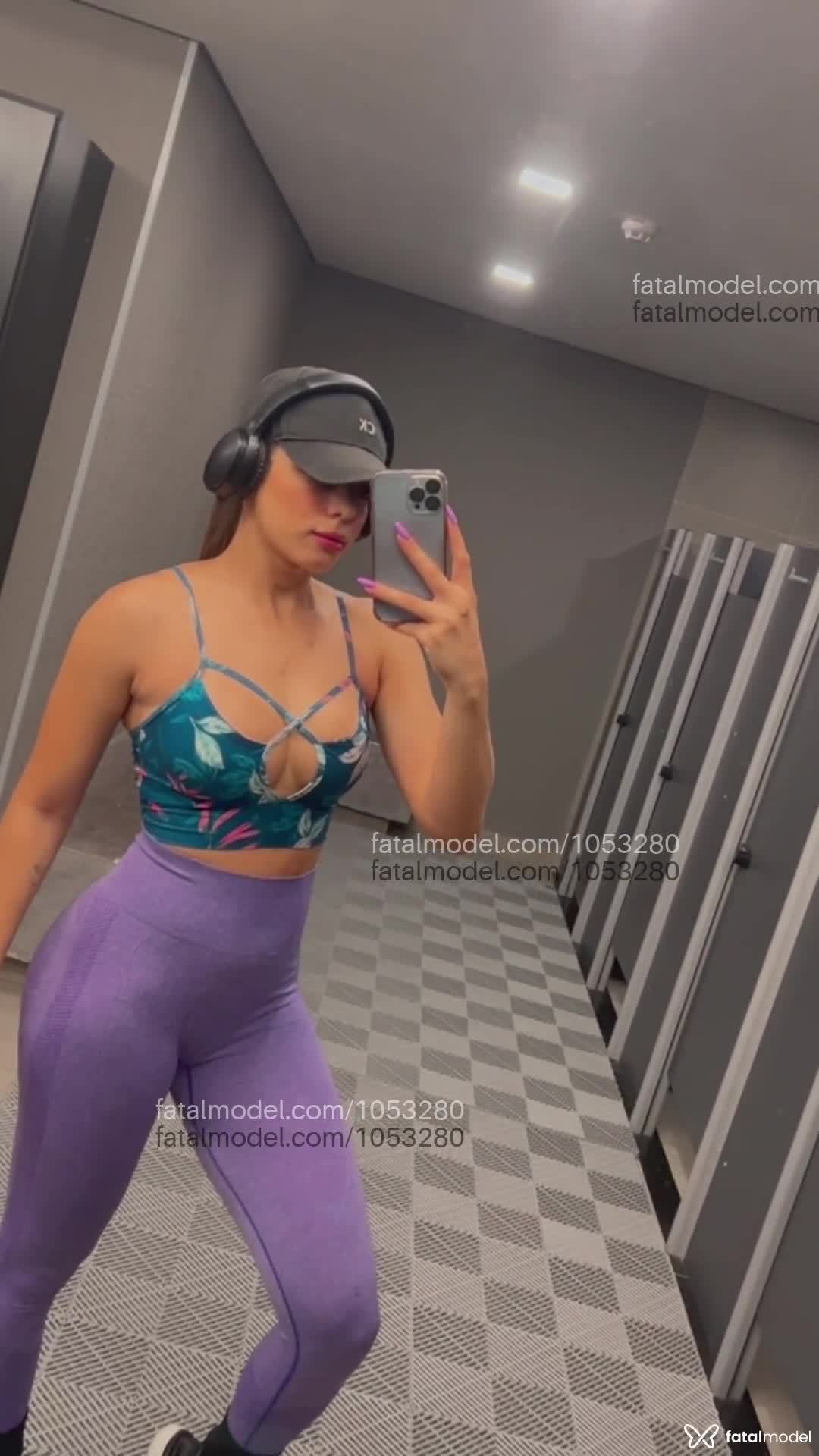 Acompanhante mulher com cabelo castanho de olhos castanhos em São Paulo Acompanhante mulher com cabelo castanho de olhos castanhos em São Paulo - Brunella Bacci