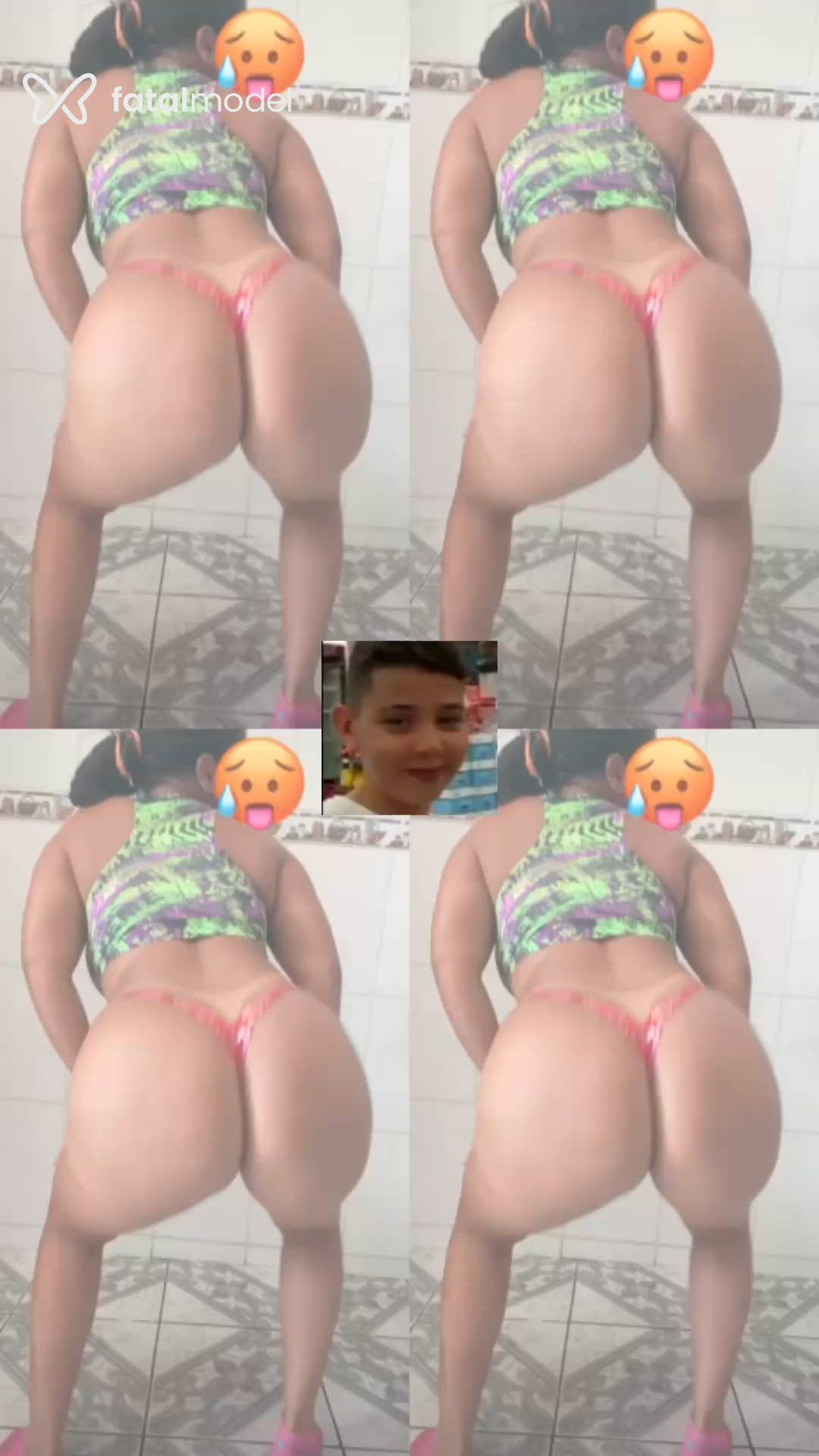 Acompanhante mulher morena (o) de olhos castanhos - Bellinha
