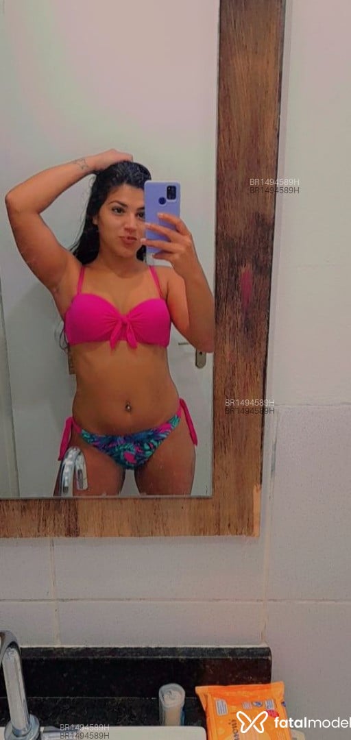 Acompanhante mulher morena (o) de olhos castanhos - Mel bahianaa Acompanhante mulher morena (o) de olhos castanhos - Mel bahianaa