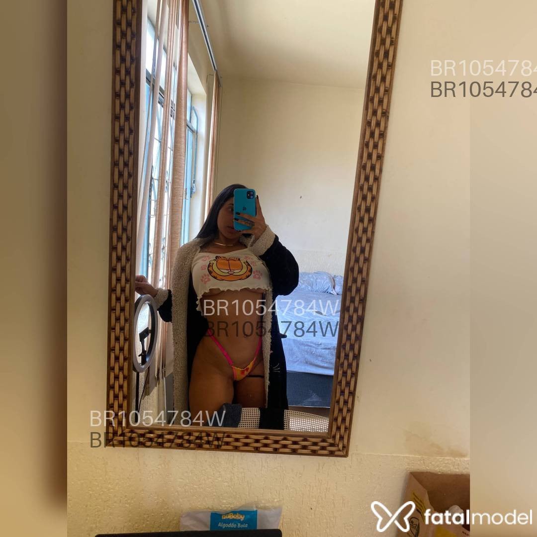 Acompanhante mulher morena (o) de olhos castanhos em Contagem - Safira