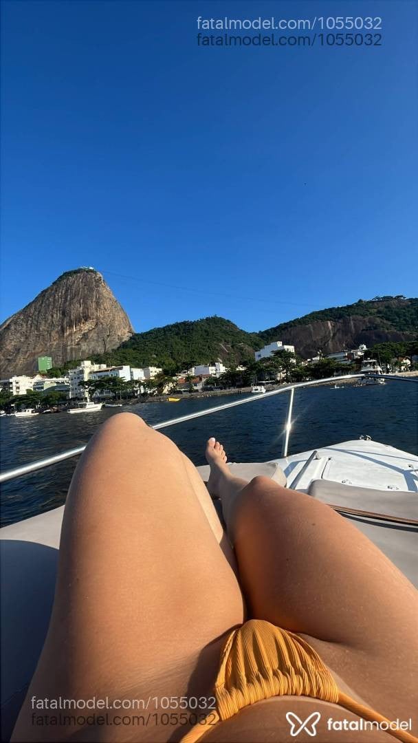 Acompanhante mulher morena (o) de olhos verdes em Vacaria - Jade Bitencourth