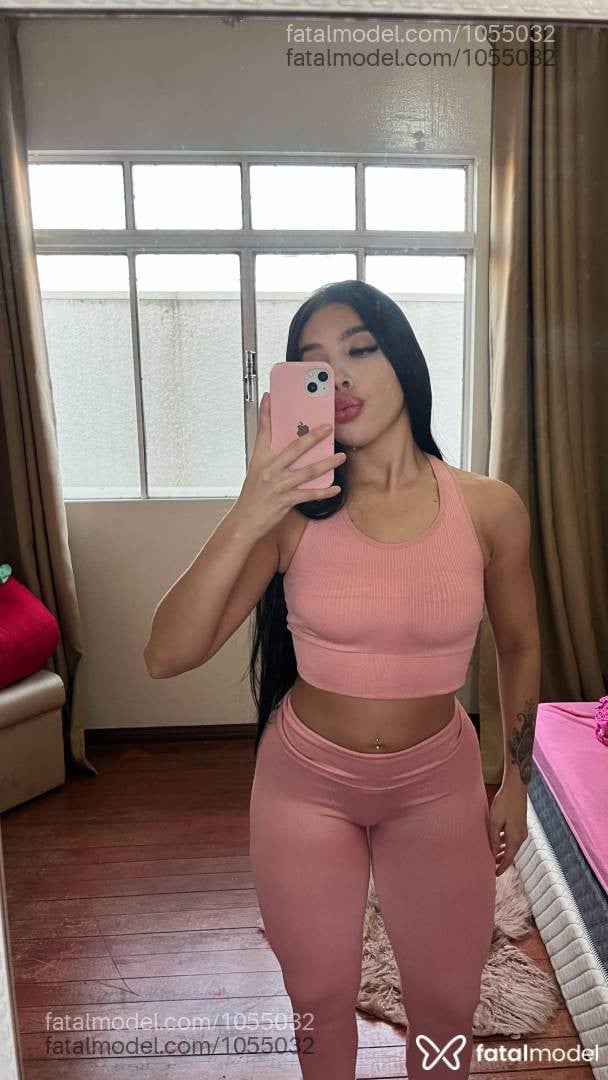 Acompanhante mulher morena (o) de olhos verdes em Vacaria - Jade Bitencourth