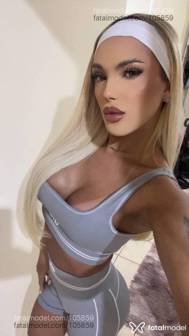 Acompanhante travesti loira (o) de olhos castanhos - Maysa venturini