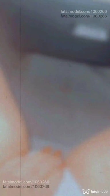 Acompanhante mulher com cabelo castanho de olhos castanhos - Bruna Santinni