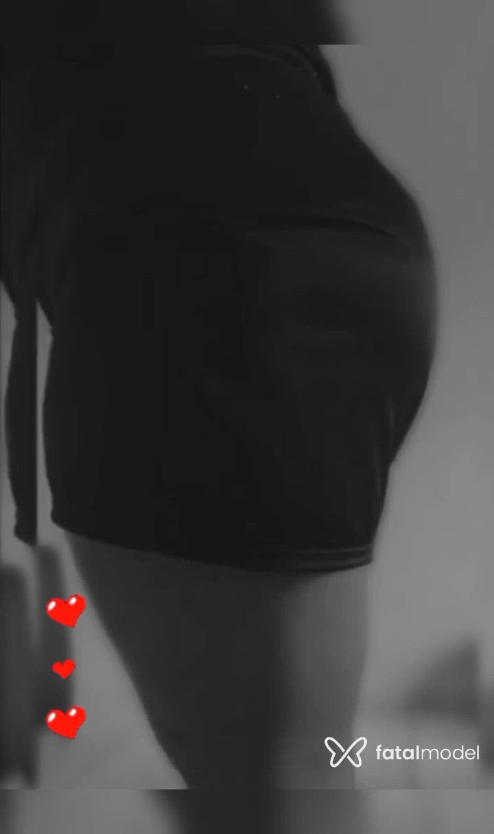 Acompanhante mulher morena (o) de olhos castanhos - Mellina Melliérez